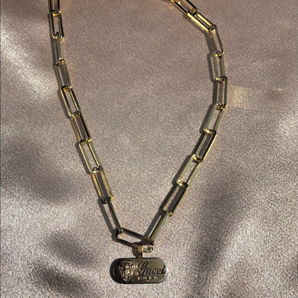 Authentic Gucci pendant necklace - Picture 3 of 7